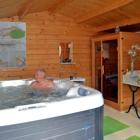 Chambres D'hotes Les Hauts D'audignon Panzió *
